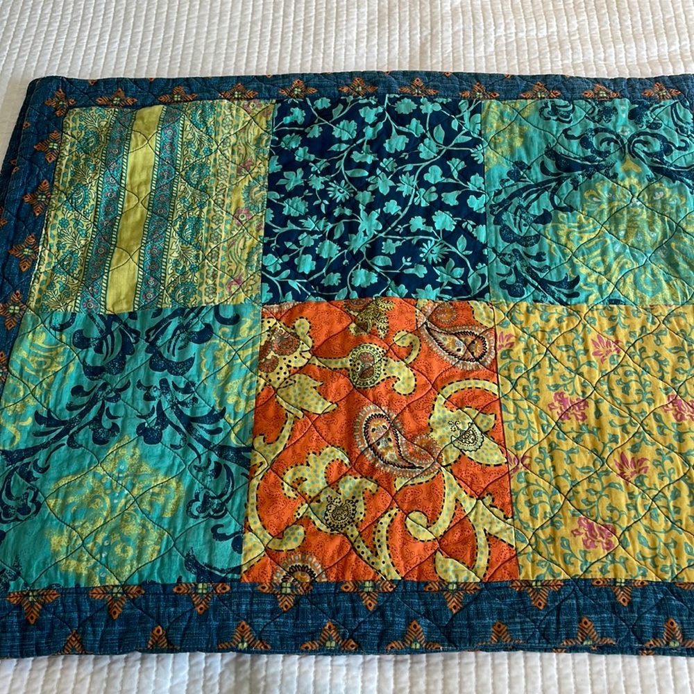 Pair of Jessica Simpson quilted pillow shams